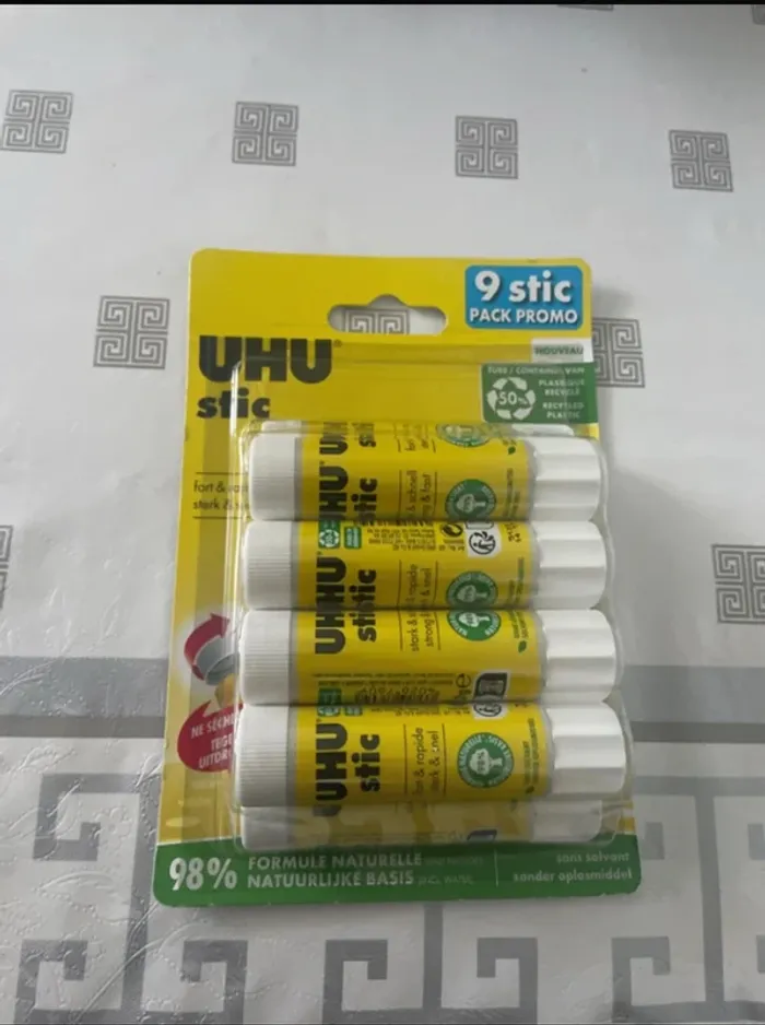 Lot de 9 bâtons de colle UHU - photo numéro 2