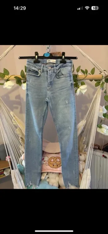 Jean Zara 34