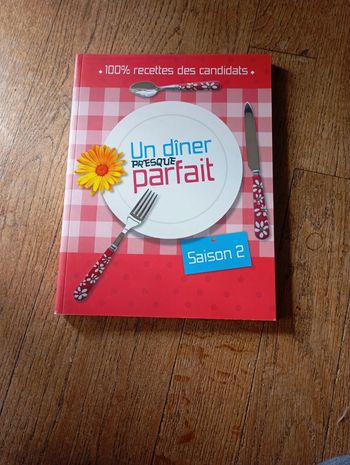 Livre un dîner presque parfait saison 2 neuf