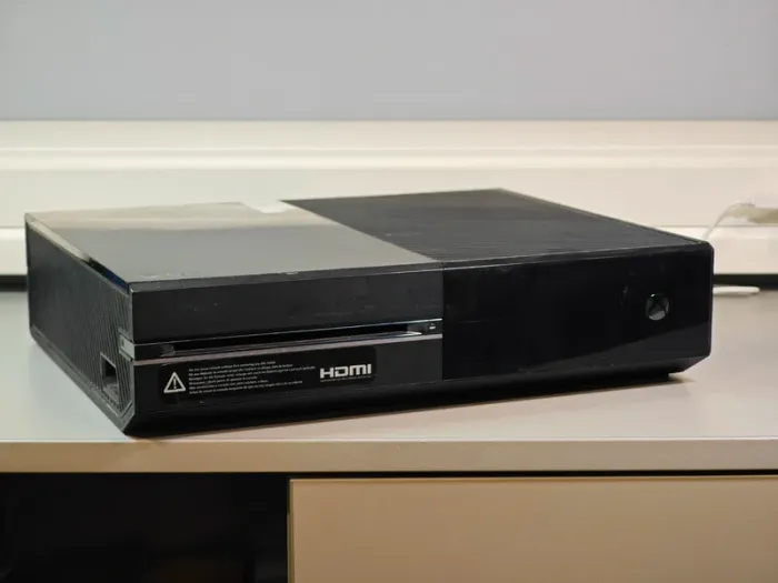 Console Xbox One 500Go pour pièces - photo numéro 5