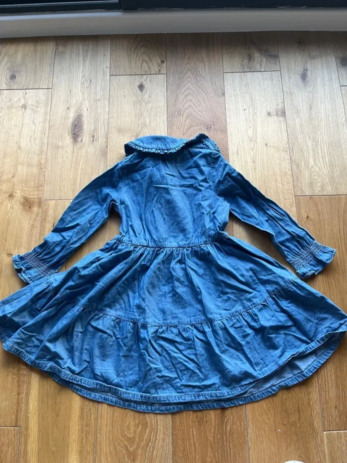 Magnifique robe en jean - photo numéro 2