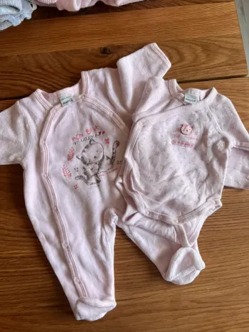 Pyjama et body naissance