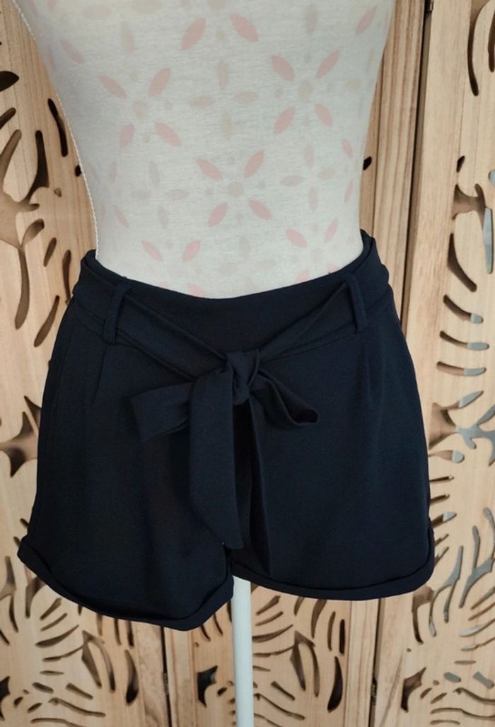 Short fluide à revers, nouette bleu marine Taille L La city - photo numéro 2