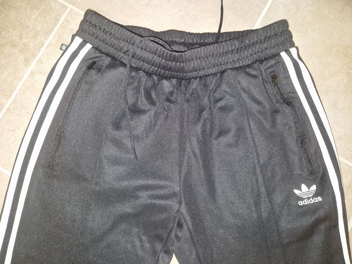 Pantalon adidas originals taille M comme NEUF - photo numéro 3