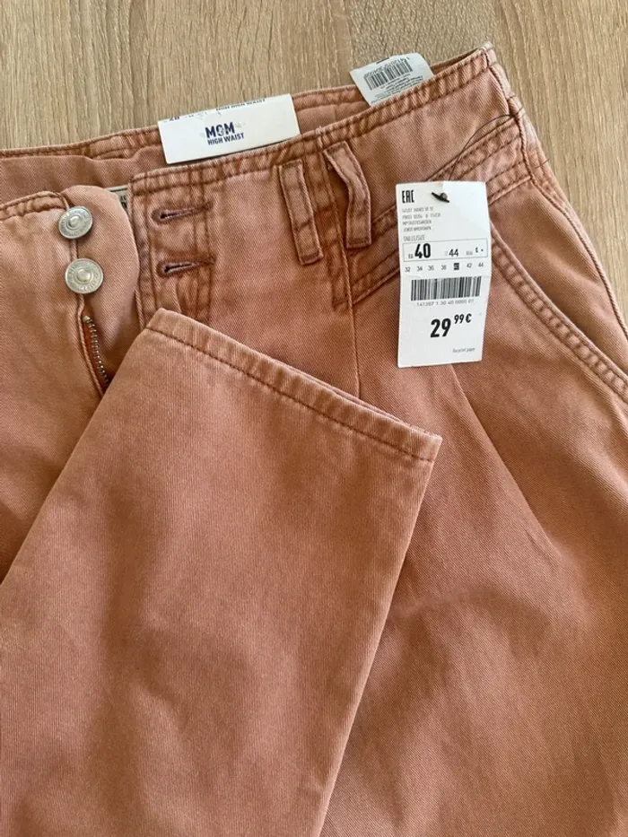 Jeans mom - photo numéro 3