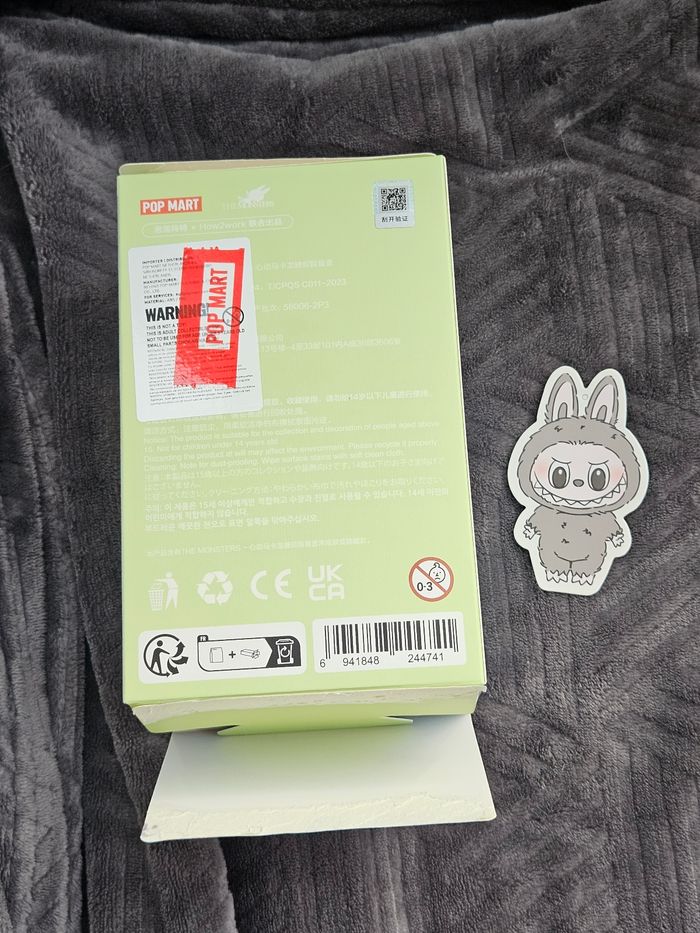 Labubu Sesame Bean Exciting Macaron Pop Mart authentique  Sachet cordon - photo numéro 8