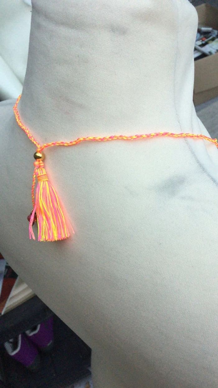 Collier amadoria fluo super effe taille ajustable pompons - photo numéro 4