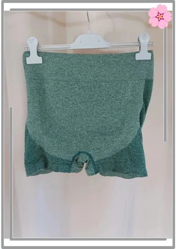 Short vert sport 1xl 44 Neuf