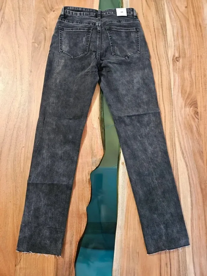 Jean skinny noir délavé R. Display - Taille 34 - Neuf avec étiquette - photo numéro 3