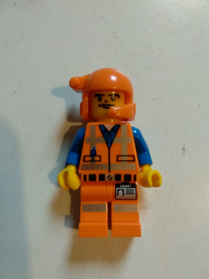 Personnage Lego Emmet