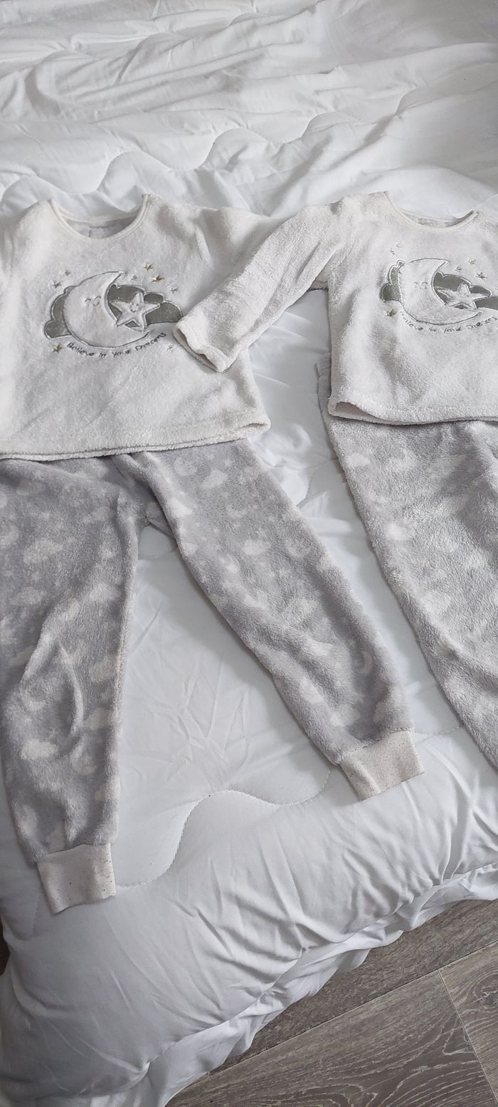 Pyjamas fille 3-4 ans