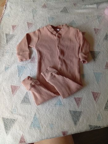 Grenouillère rose beige