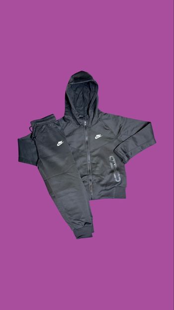 Survêtement garçon neuf 