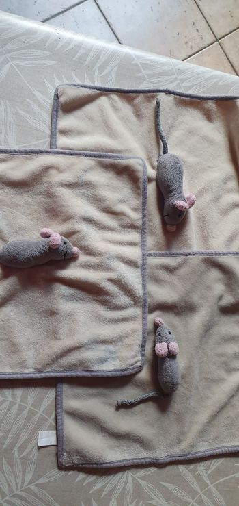 Lot de 3 doudous souris