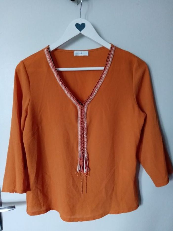 🖤 CACHE CACHE. HAUT ORANGE . TAILLE 1.