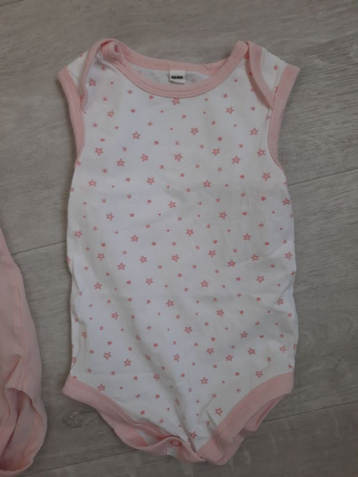 Lot de 2 bodys - photo numéro 3