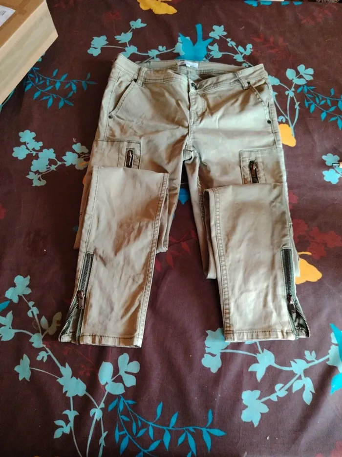 Pantalons - photo numéro 3