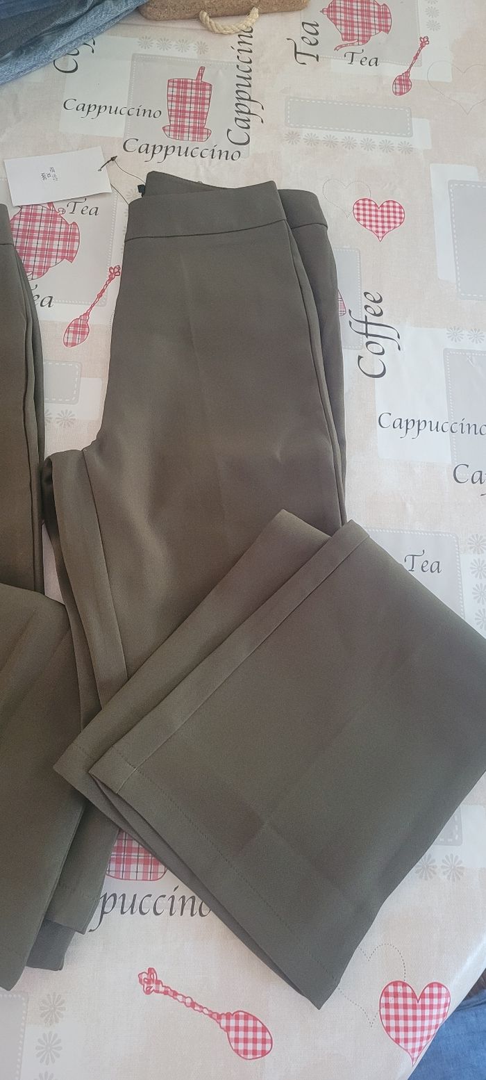 2 pantalon neuf xs - photo numéro 2