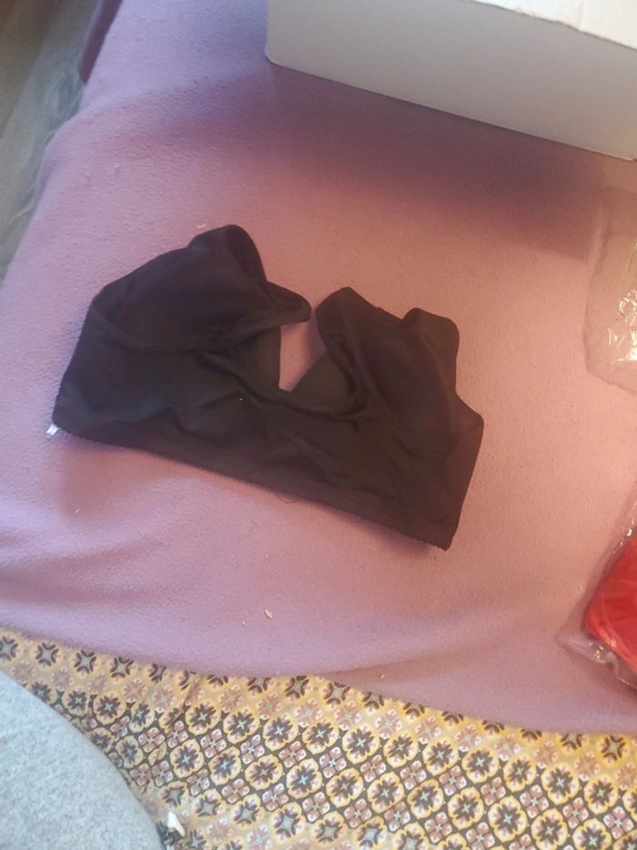 Soutien gorge - photo numéro 2