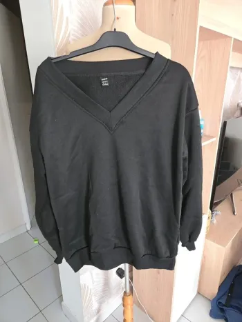 Pull noir shein taille m bon état