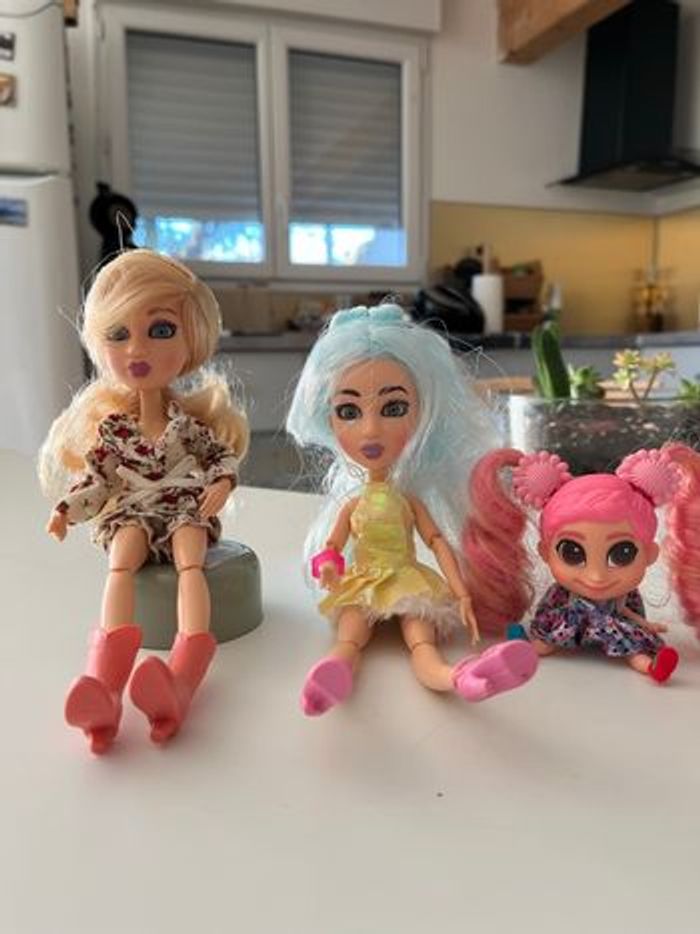 Lot 3 poupées - photo numéro 2