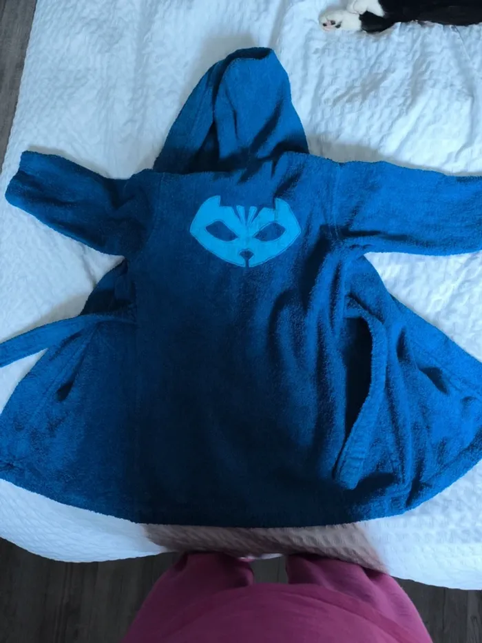 Sortie de bain pyjamasques 2/4 ans - photo numéro 3