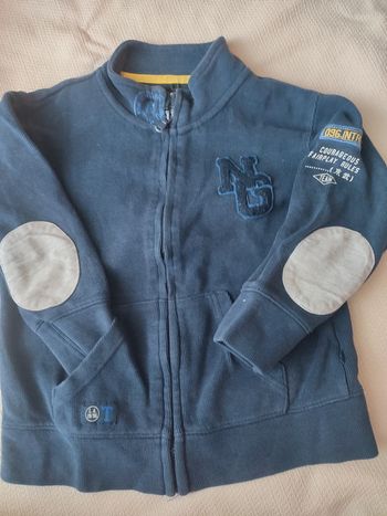 Veste , gilets zippé Okaïdi 8 ans