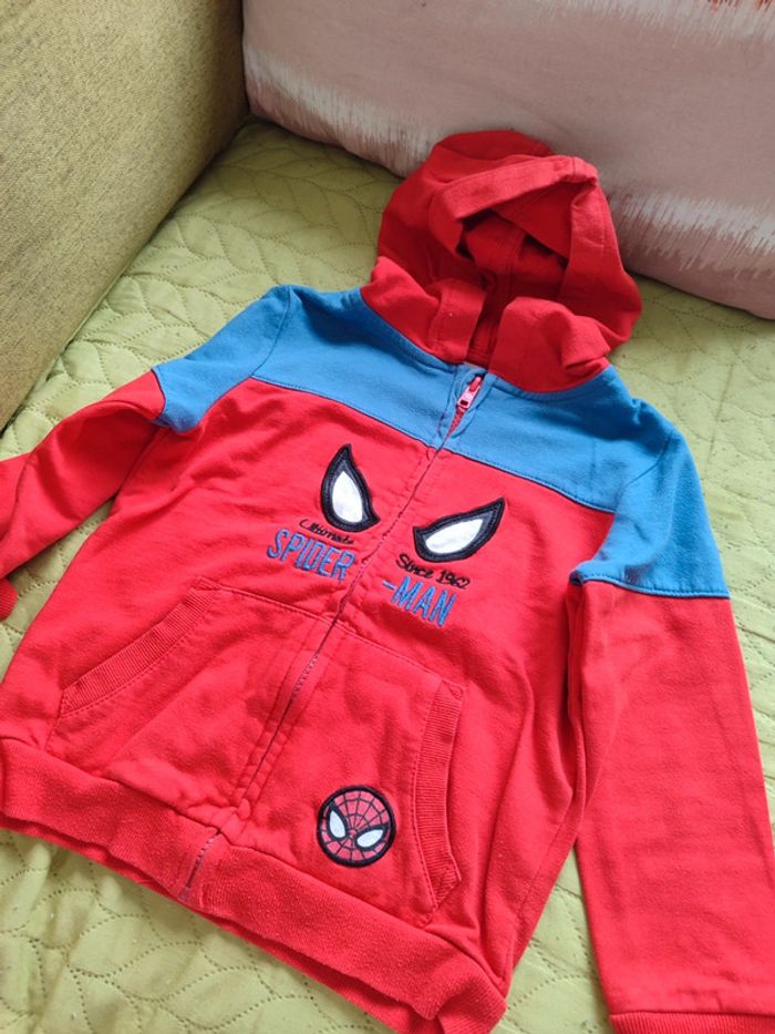gilet spiderman 4/5 ans