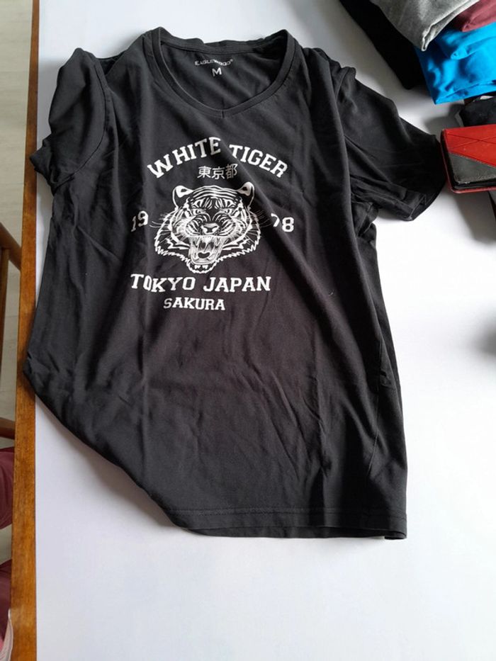 Tee-shirt - photo numéro 2