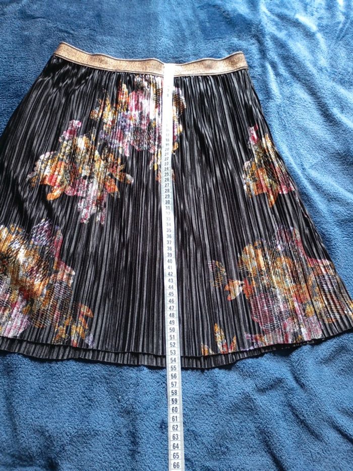 Jupe plissée taille 38 - photo numéro 2