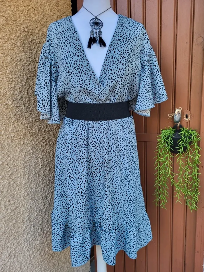 Robe léopard volant bleu gris noir shein taille 50