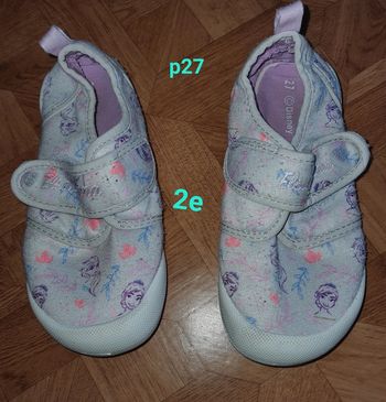 Chausson reine des neige p27