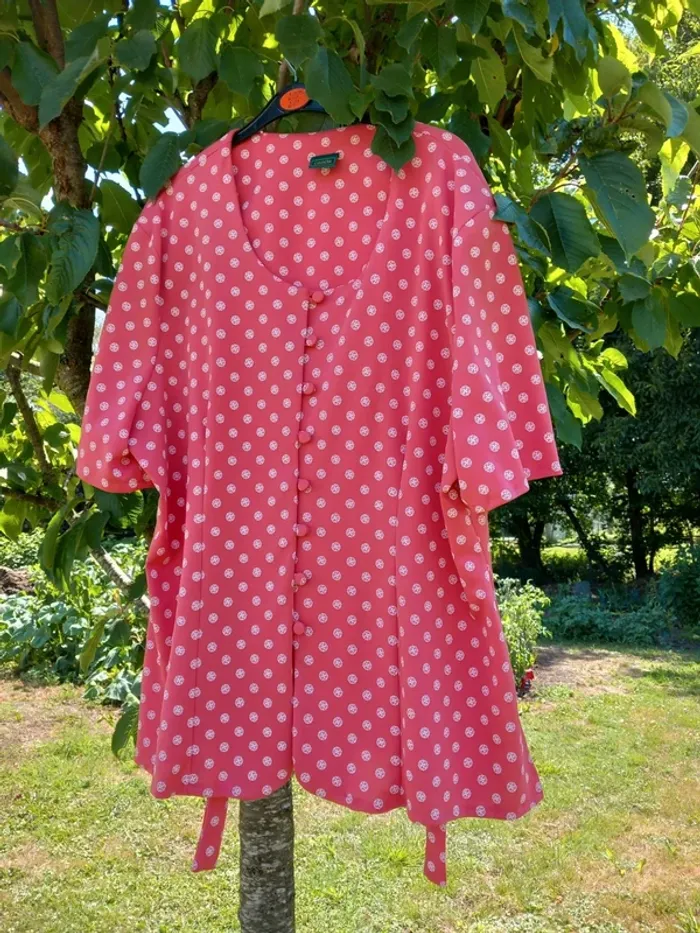 Chemisier rose à poit blanc marque canda taille 52