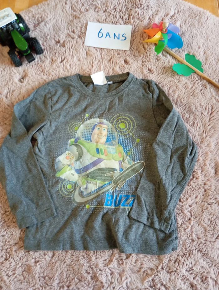 T-shirt ML 6 ans