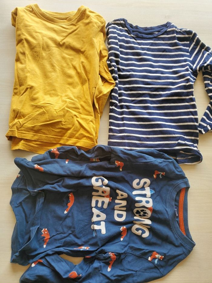 Lot 3 tee shirts garçon 6 ans