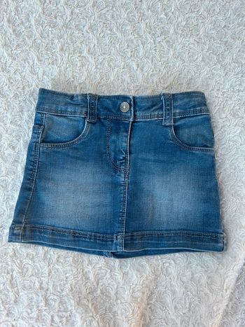 Jupe en jean comme neuve 3 ans