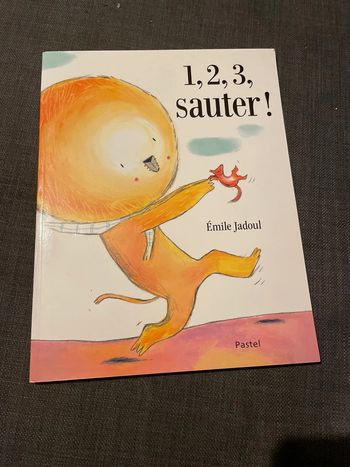 Album jeunesse 1,2,3 sauter!