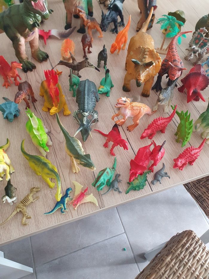 Gros lot dinosaure - photo numéro 5