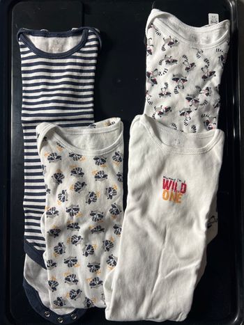 Lot 7 bodies courtes manches