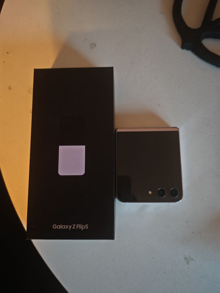 Samsung zflip 5 - photo numéro 4