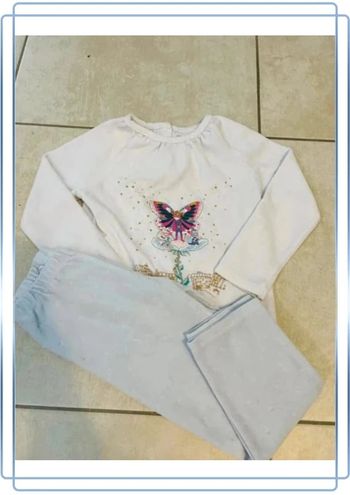 Joli pyjama velours 5 ans Sergent major