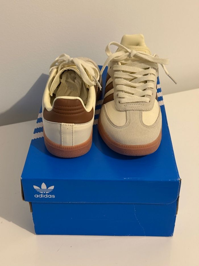 Adidas Samba OG | Blanche, Beige - photo numéro 4
