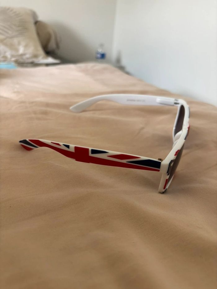 Lunettes de soleil Londres - photo numéro 4