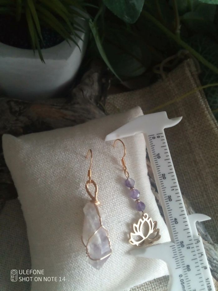 Boucles d'oreilles lotus et pierres naturelles d'améthyste - photo numéro 2
