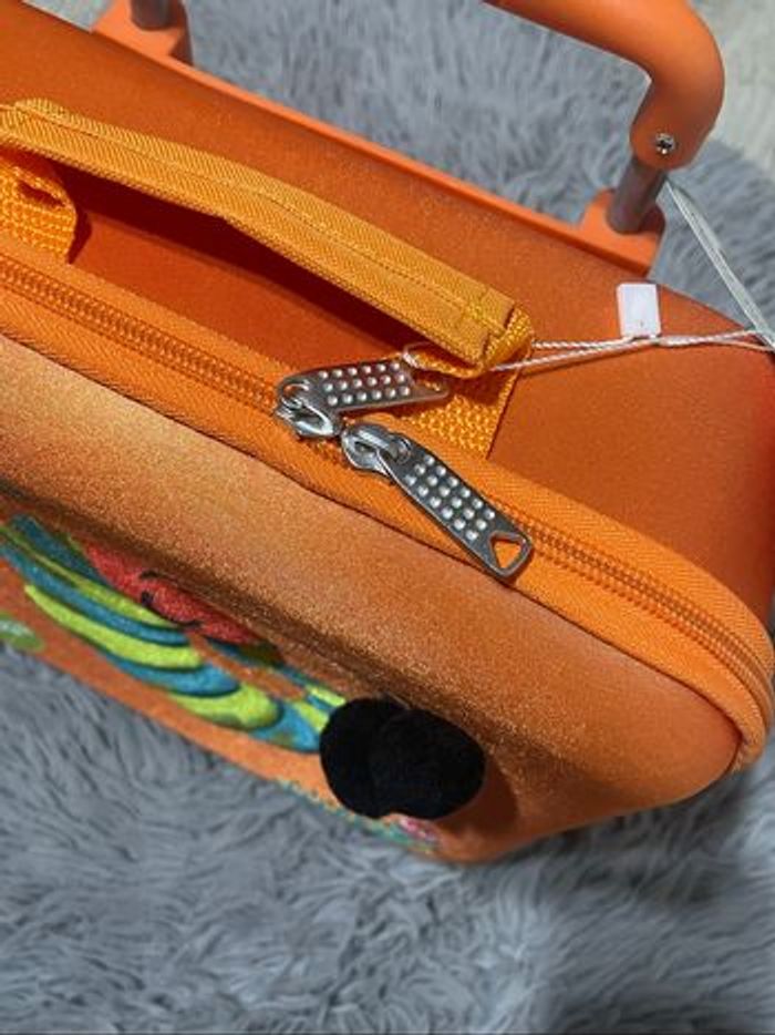 Valise motif chenille - Oops - photo numéro 7