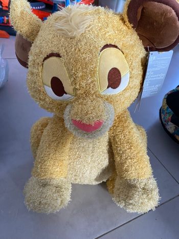Peluche simba disney range pyjama roi lion