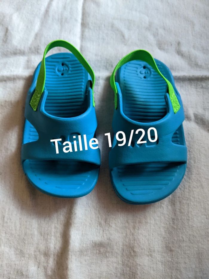 Tongs Decathlon Taille 19/20