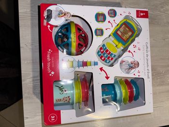 Coffret Sophie la girafe neuf