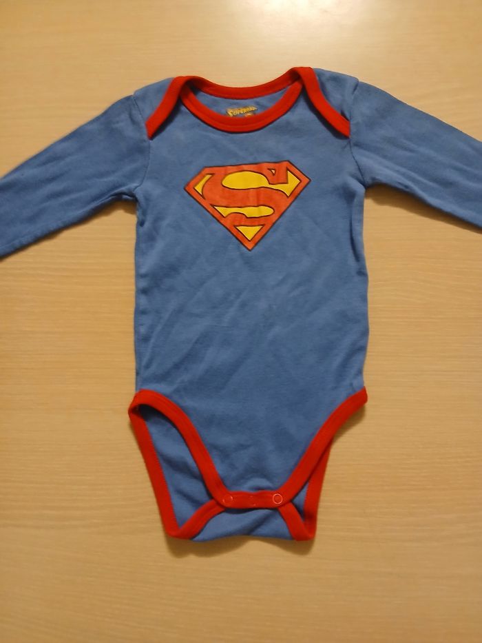 Bodie bebe en coton longue manche taille 9 mois marque superbaby - photo numéro 2