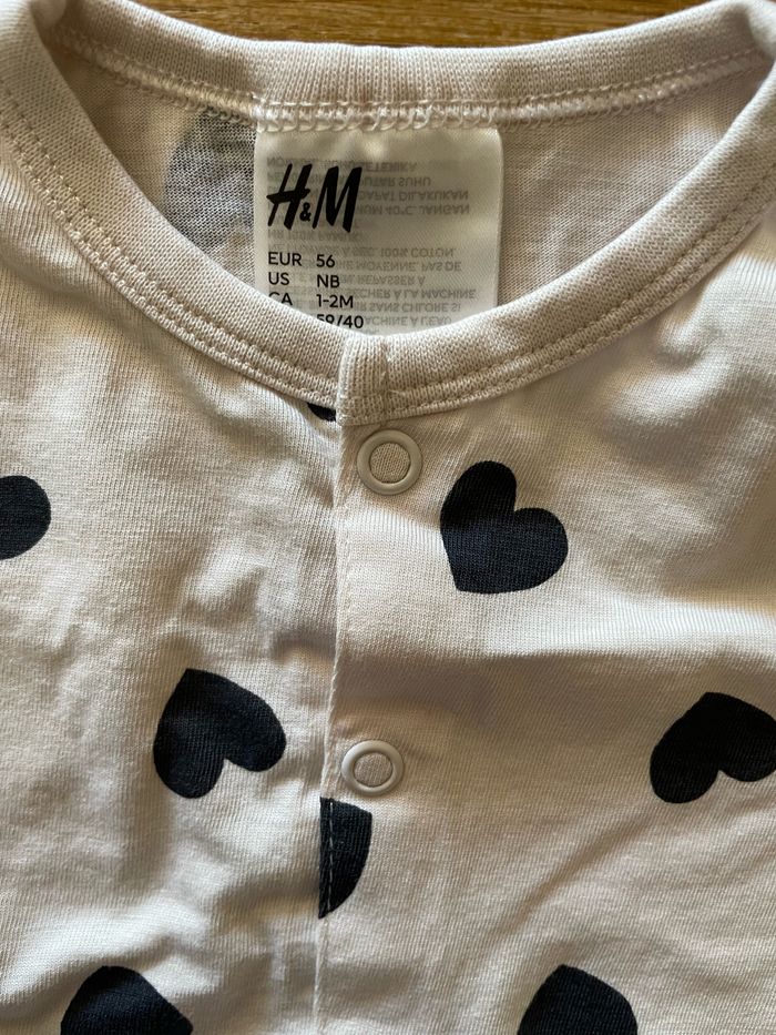 Combinaison H&m cœur - photo numéro 2